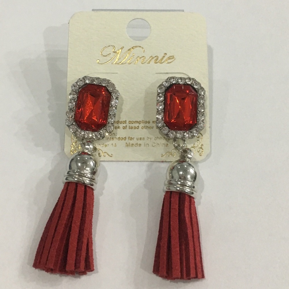 Red tassel fringe earrings